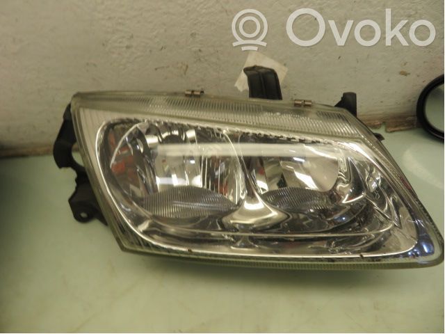 Nissan Almera N16 Far 