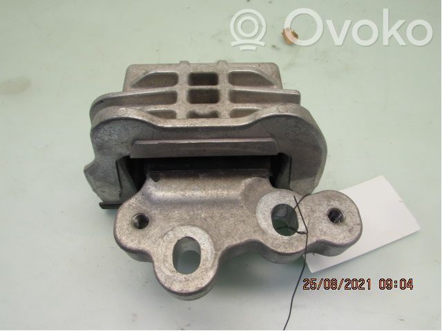 Ford Transit Custom Engine mount bracket 