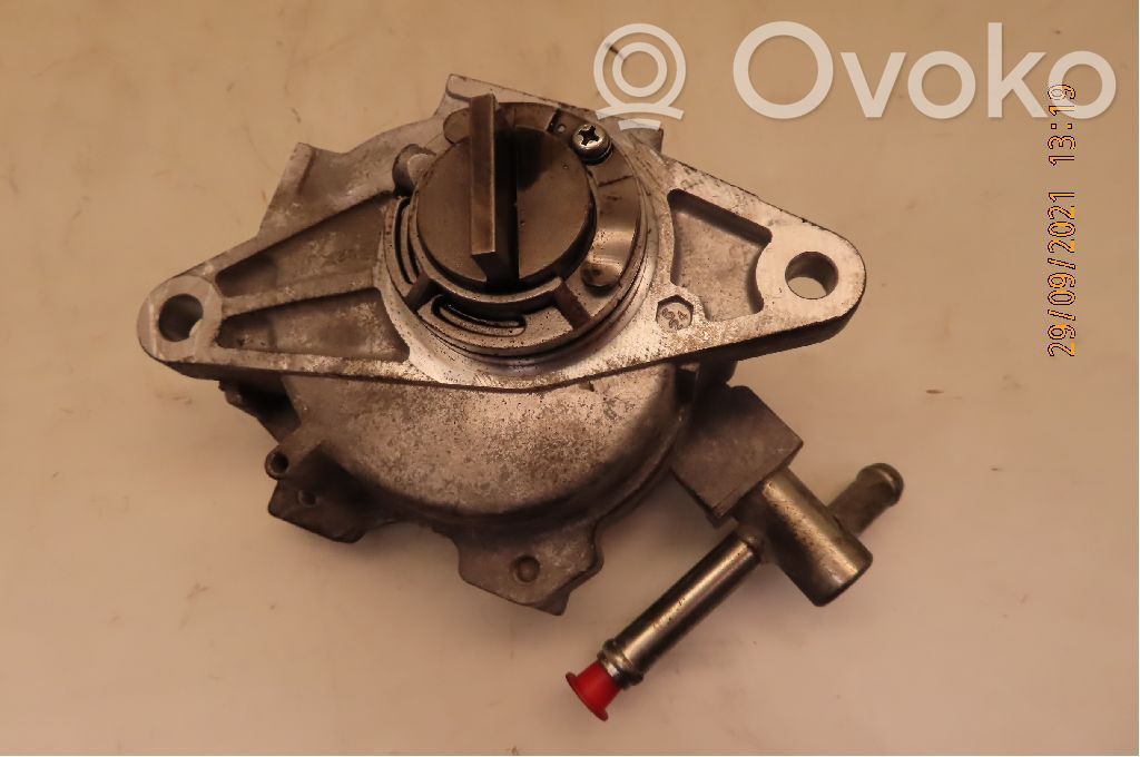 Mitsubishi Outlander Pompe à vide 
