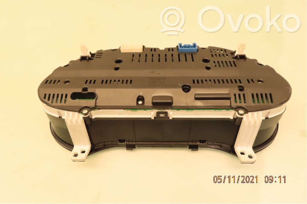 Toyota Avensis T250 Tachimetro (quadro strumenti)