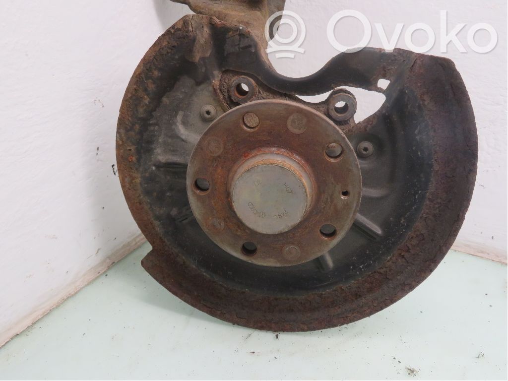 Volkswagen Touran II Rear wheel hub spindle/knuckle 