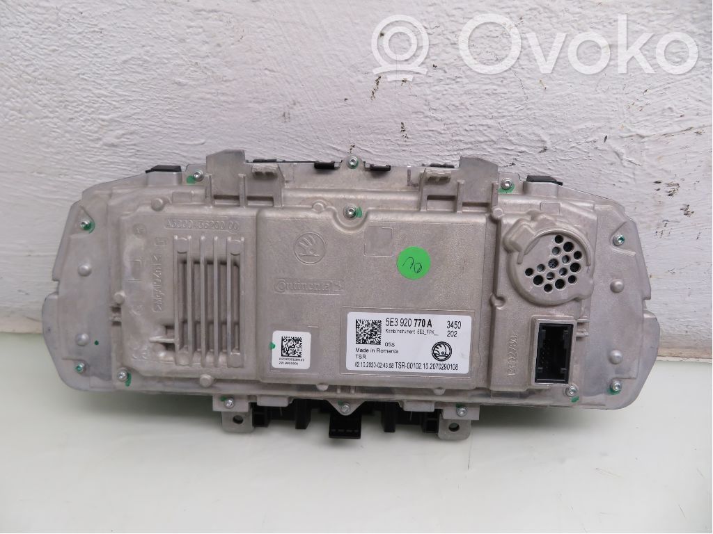 Skoda Octavia Mk4 Nopeusmittari (mittaristo) 