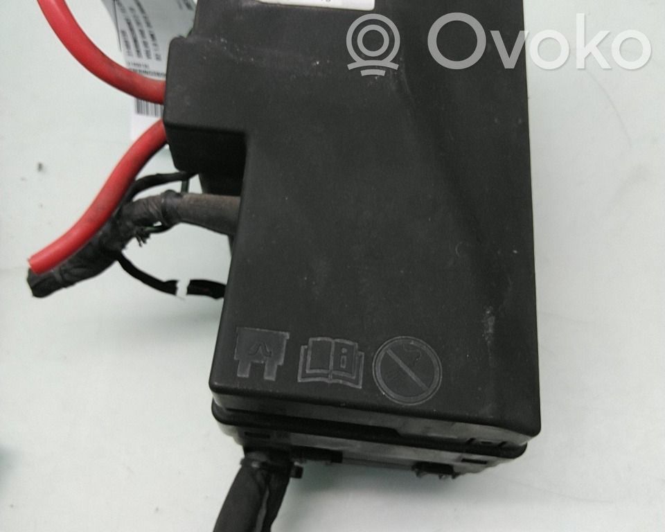 Sulakerasiasarja   31409155,AV6T14A142AA,AV6T14A142AA,31409155,AV6T14A142AA