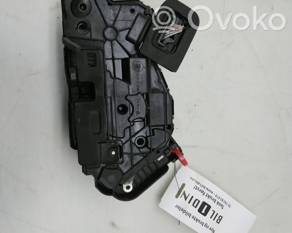 Volkswagen Caddy Zamek drzwi przednich