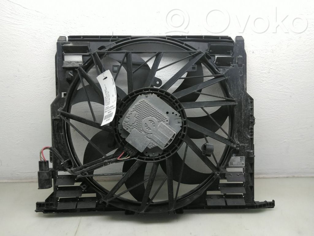 BMW 5 F10 F11 Suport ventilator radiator 