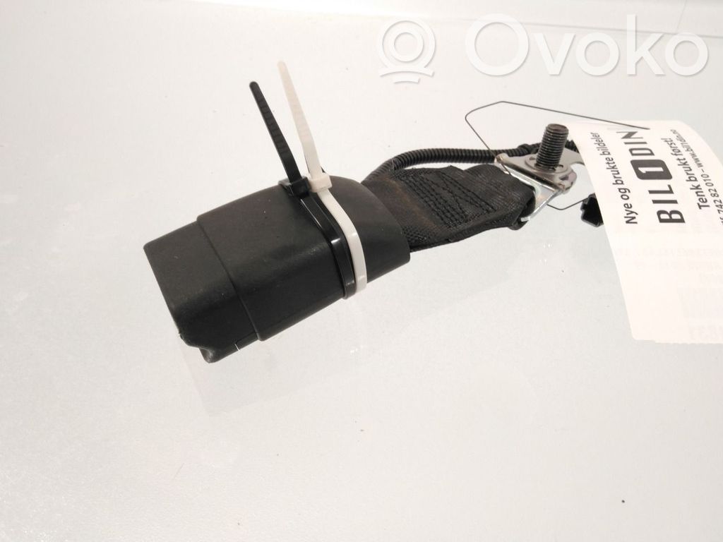 Toyota Auris E180 Hebilla del cinturón de seguridad trasero