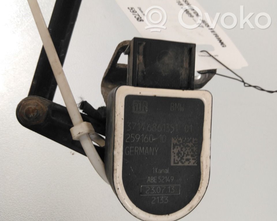 BMW 5 F10 F11 Czujnik poziomu zawieszenia pneumatycznego osi przedniej 