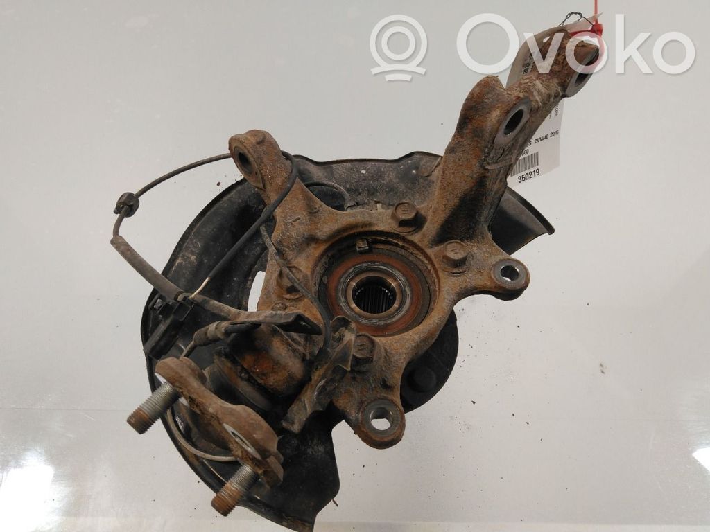 Toyota Prius+ (ZVW40) Achsschenkel vorne