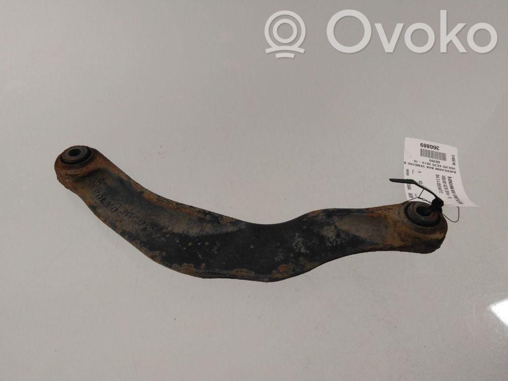 Volvo XC70 Braccio di controllo sospensione posteriore 