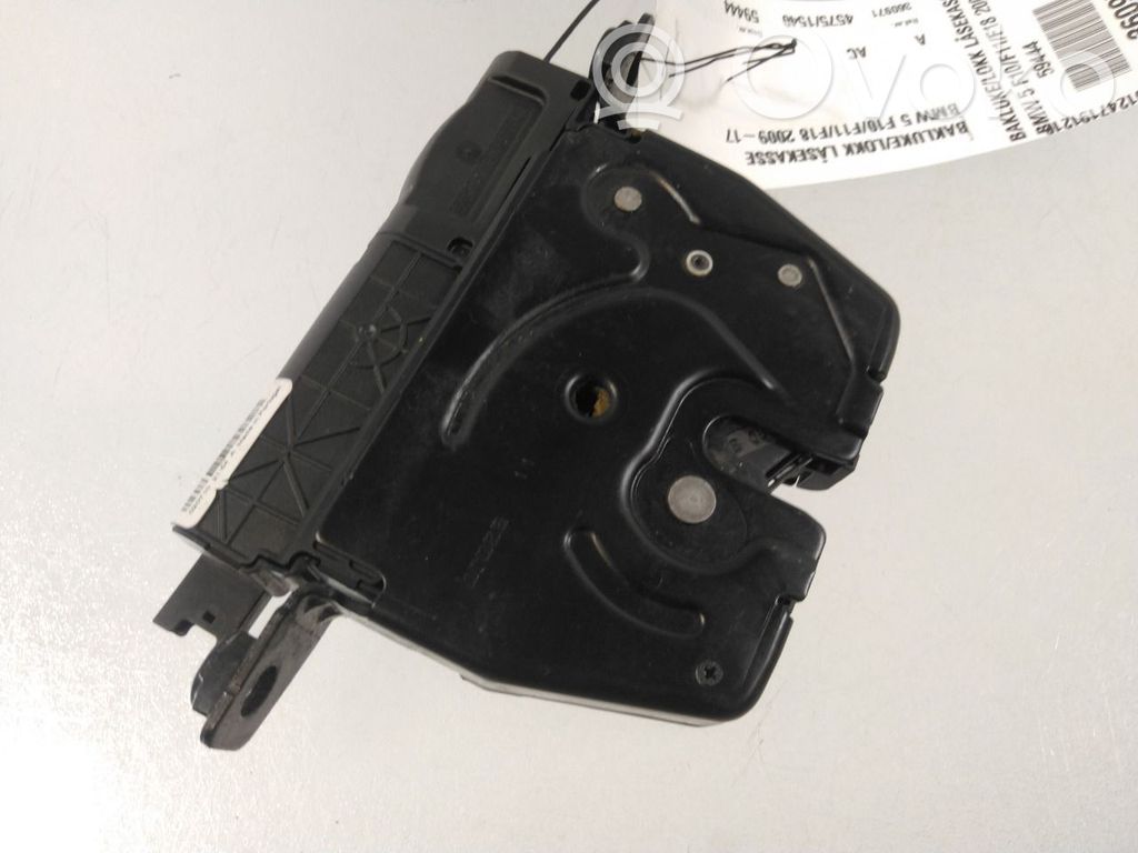 BMW 5 F10 F11 Blocco chiusura del portellone