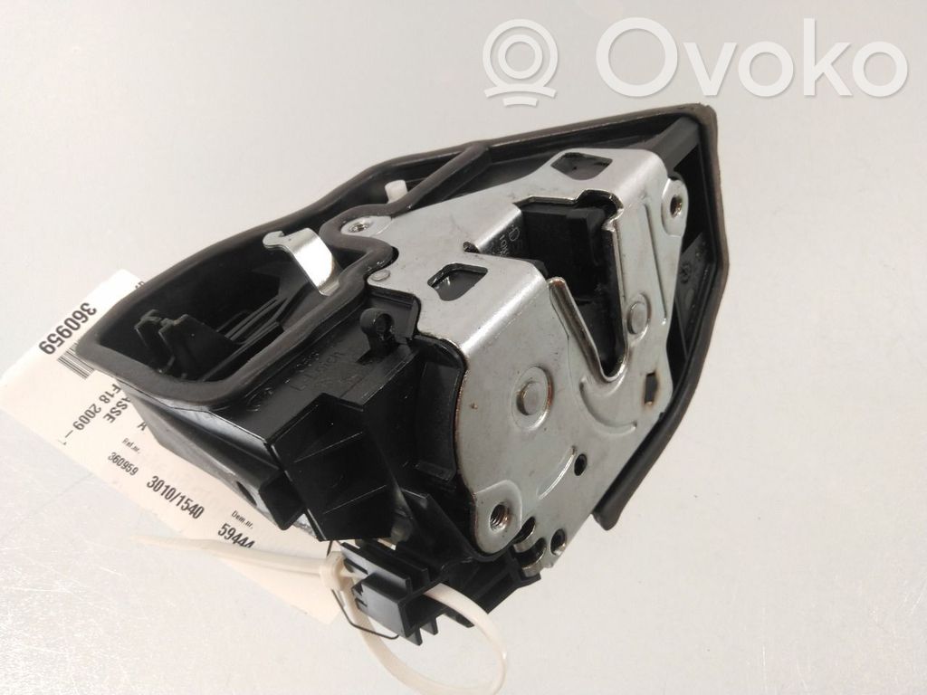 BMW 5 F10 F11 Serratura portiera posteriore