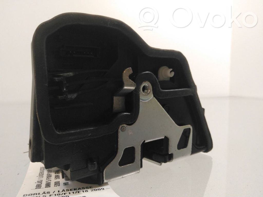 BMW 5 F10 F11 Serratura portiera posteriore