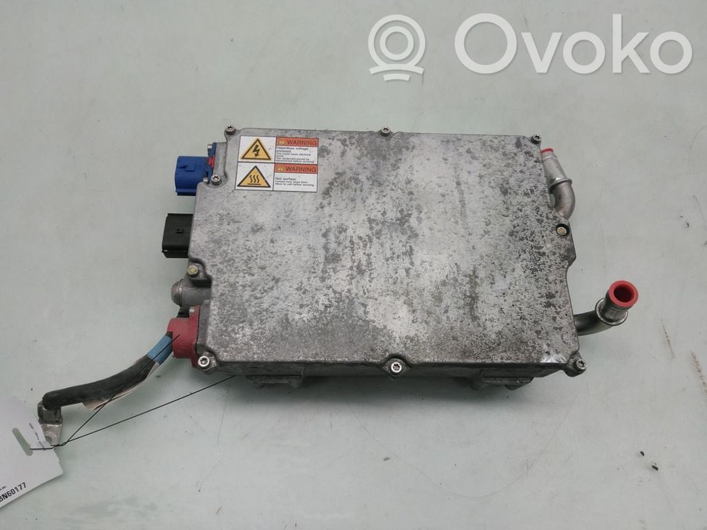 Tesla Model S Convertitore di tensione inverter