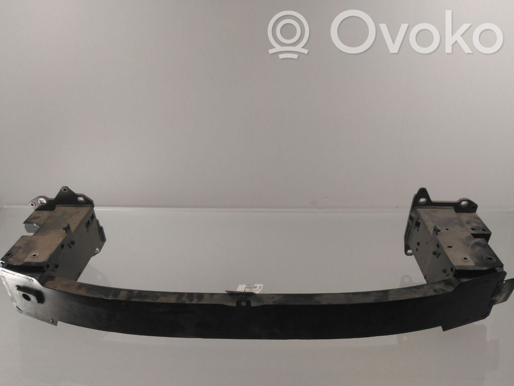 Volvo XC40 Belka zderzaka przedniego 