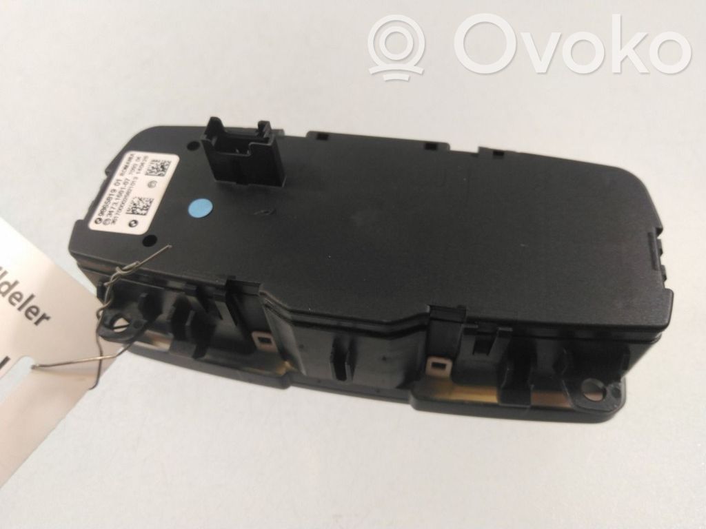 BMW i3 Light switch 