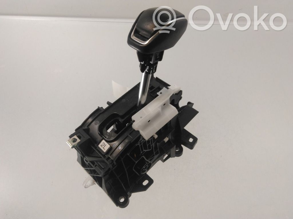 Toyota RAV 4 (XA50) Selector de cambios 