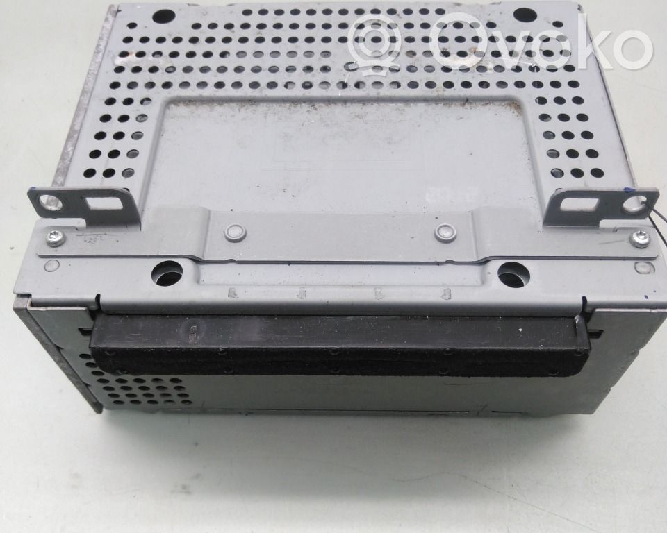 Ford Transit Custom Unitate principală radio/CD/DVD/GPS 