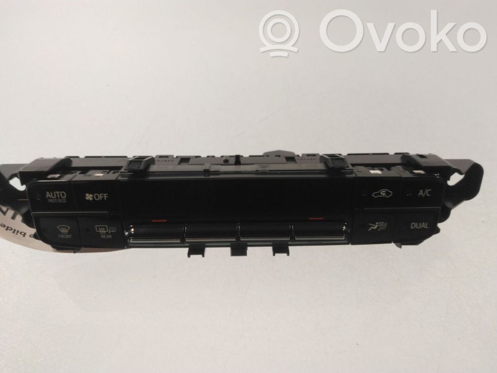Toyota Prius (XW50) Console centrale, commande chauffage/clim