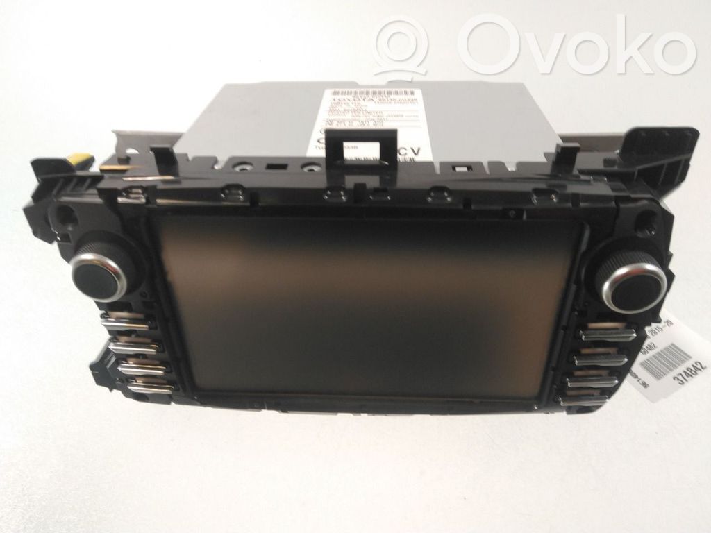 Toyota Yaris Panel / Radioodtwarzacz CD/DVD/GPS 