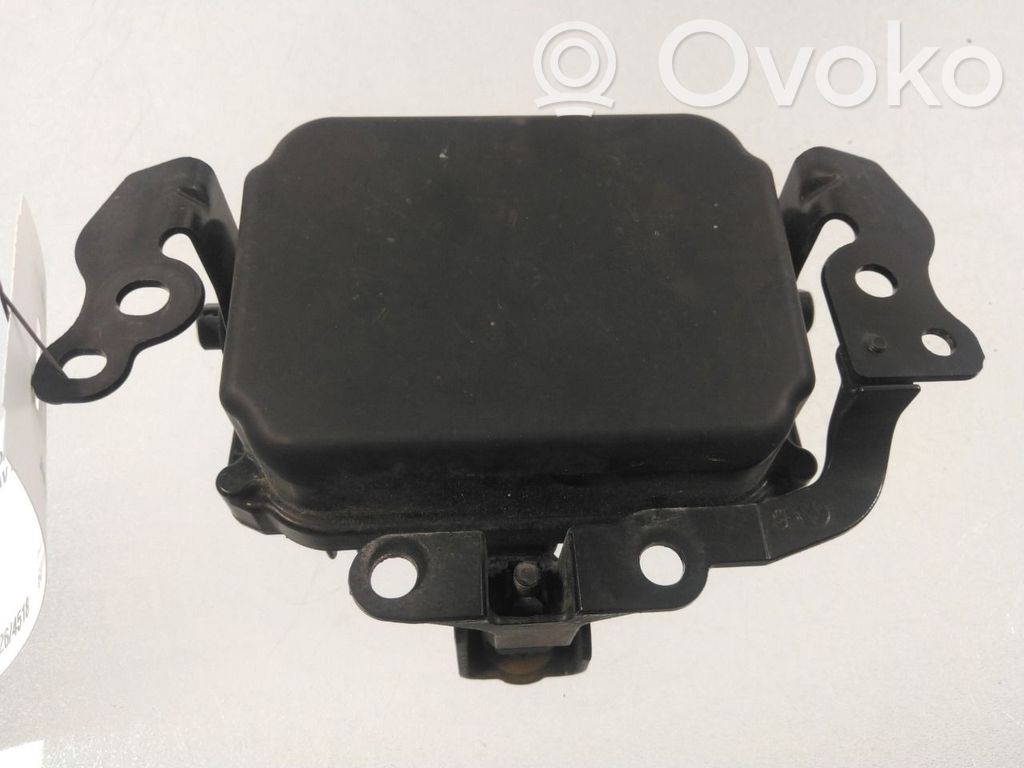 Toyota RAV 4 (XA40) Radar / Czujnik Distronic