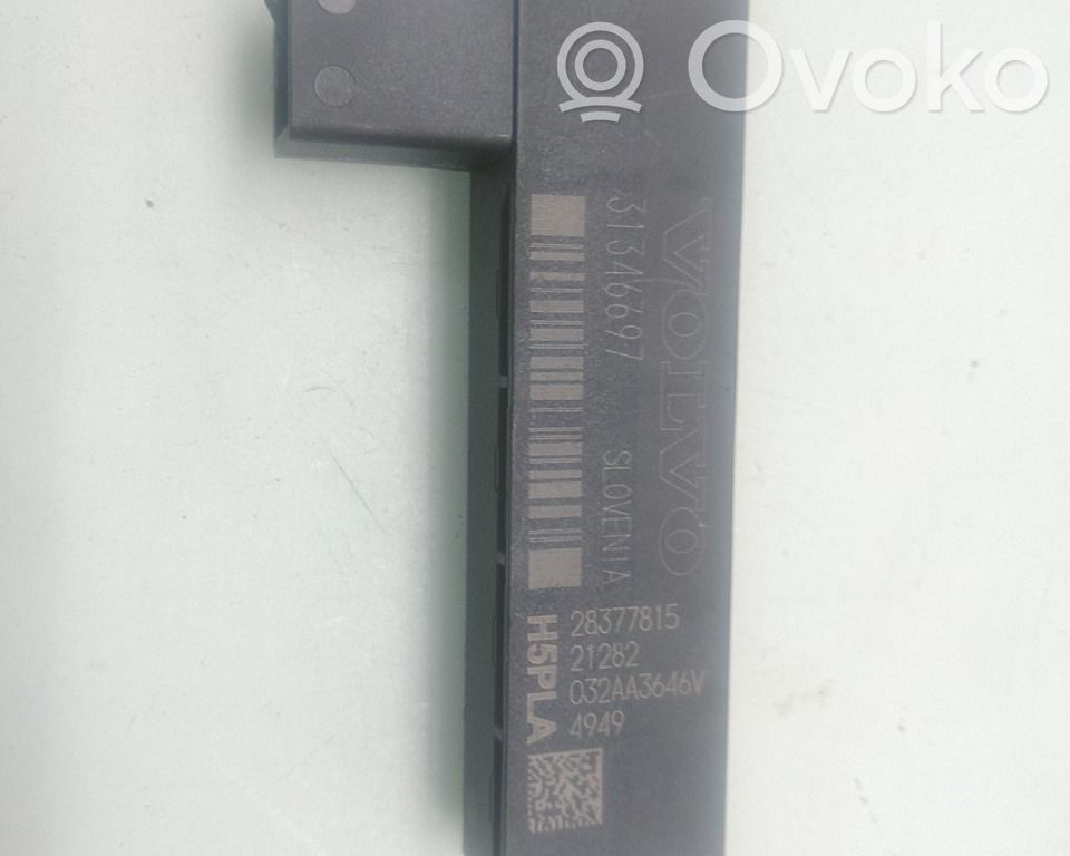 Volvo XC40 Antenna GPS 