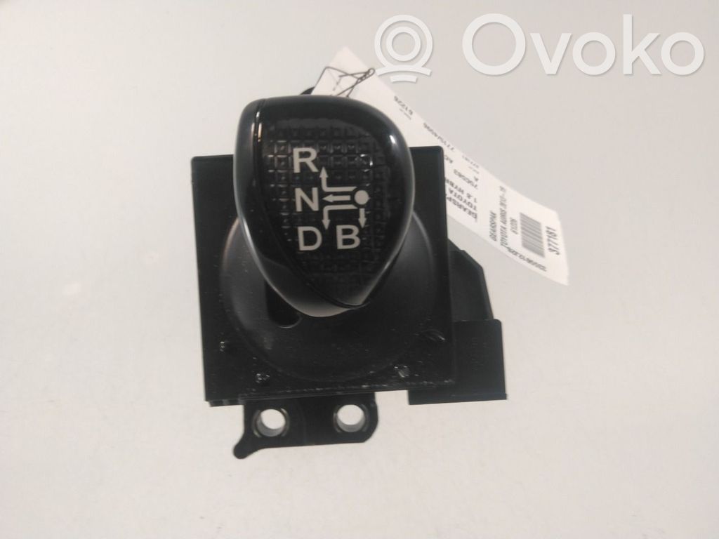 Toyota Auris E180 Selector de cambios 