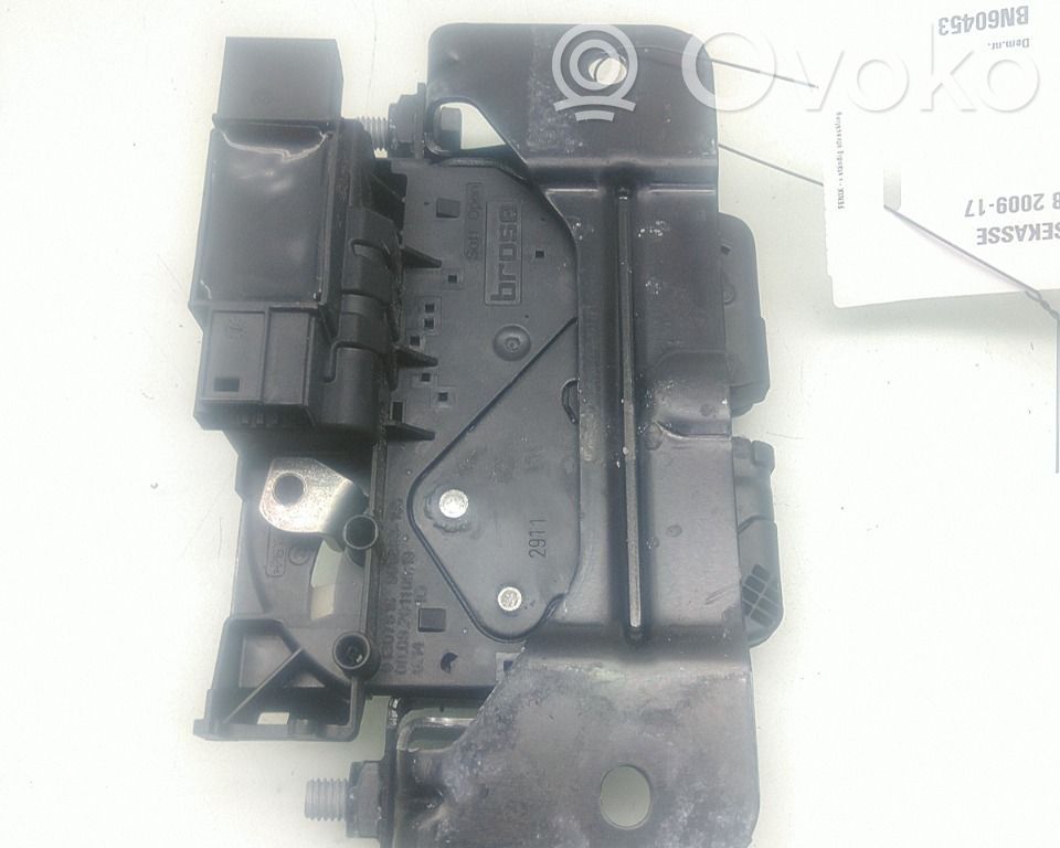 BMW 5 F10 F11 Tailgate lock latch 