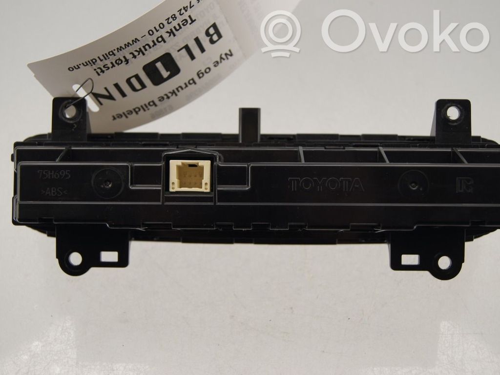 Toyota Auris E180 Console centrale, commande chauffage/clim