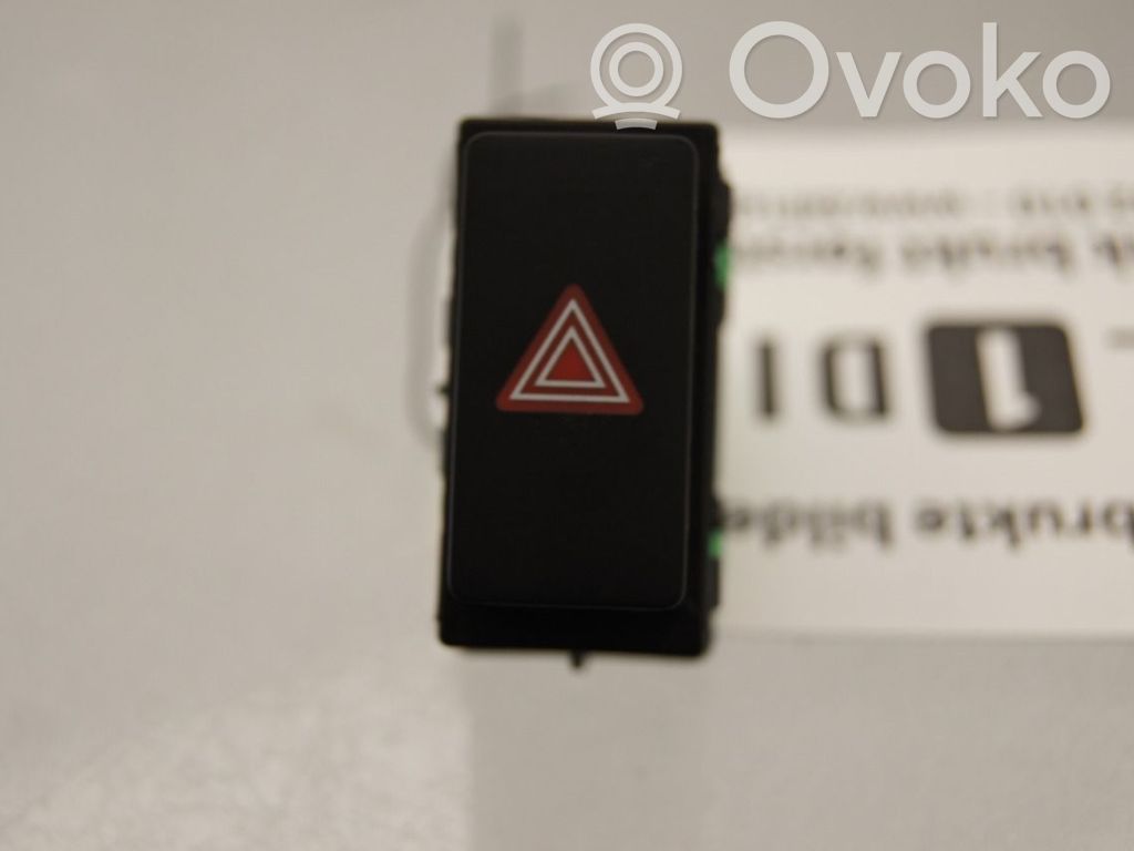 Land Rover Discovery 5 Botón interruptor de luz de peligro 