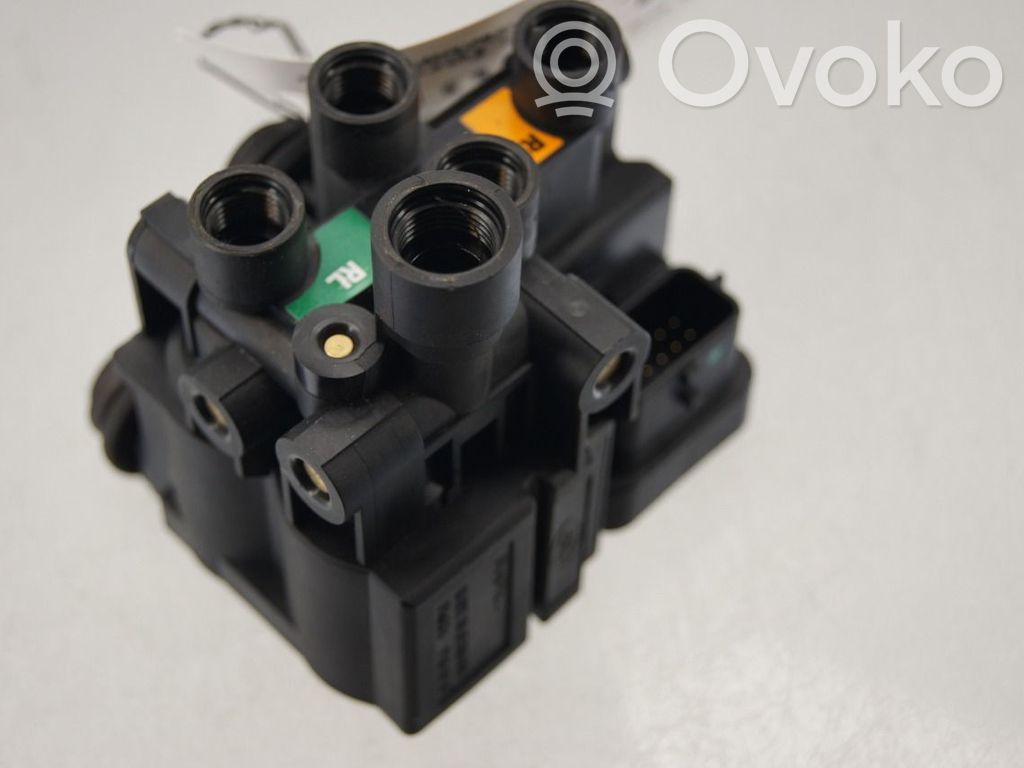 Land Rover Range Rover L405 Sensore di livello di altezza della sospensione pneumatica anteriore (usato) 