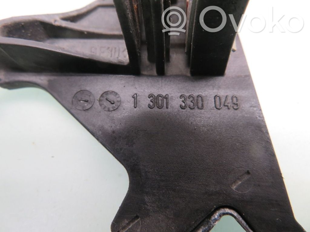 Audi A5 8T 8F Staffa faro/fanale 
