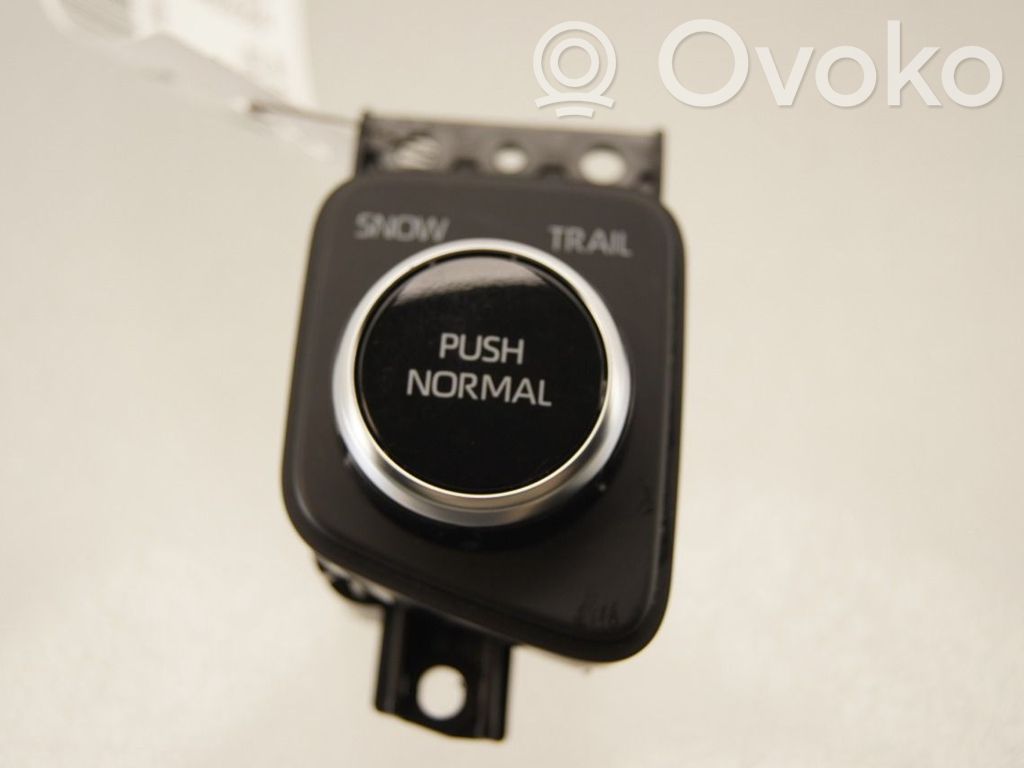 Toyota Yaris Cross Otros interruptores/perillas/selectores