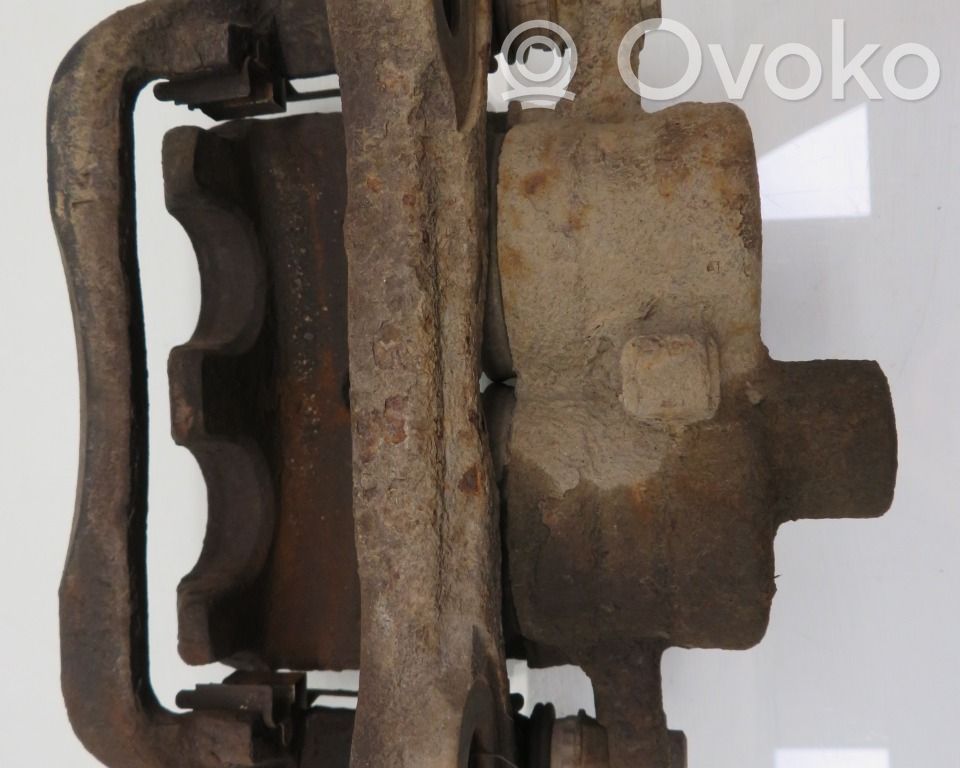 Land Rover Discovery 3 - LR3 Etujarrusatula