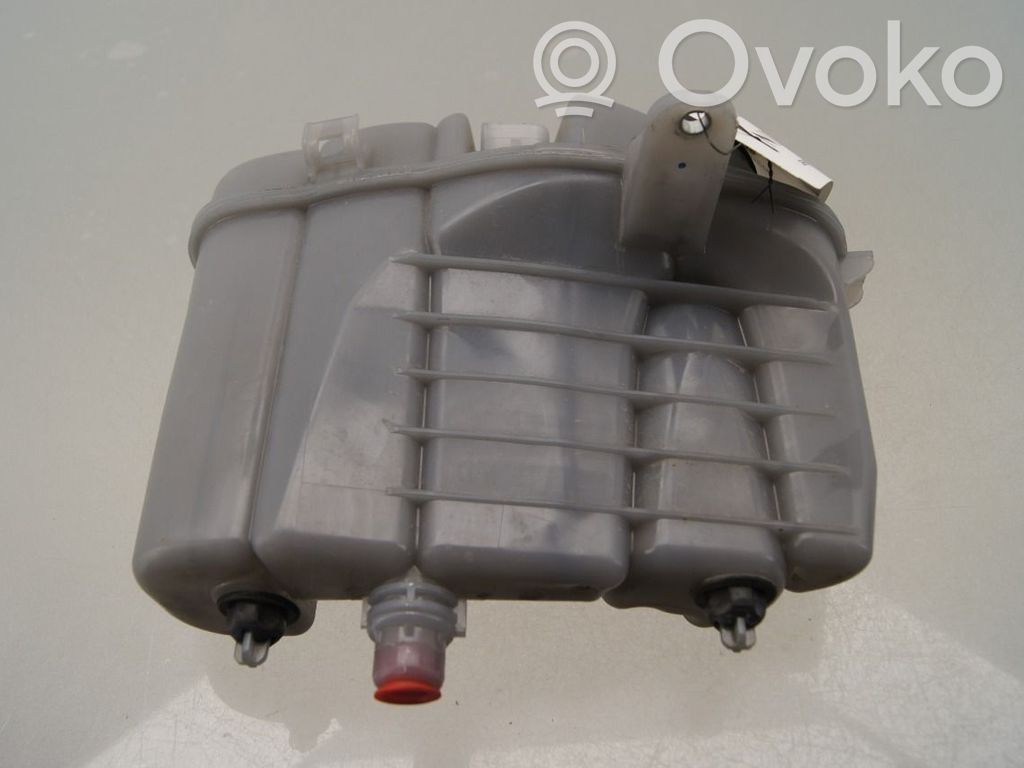 Vase d'expansion de carburant   4K0121405AB,4K0121405AB