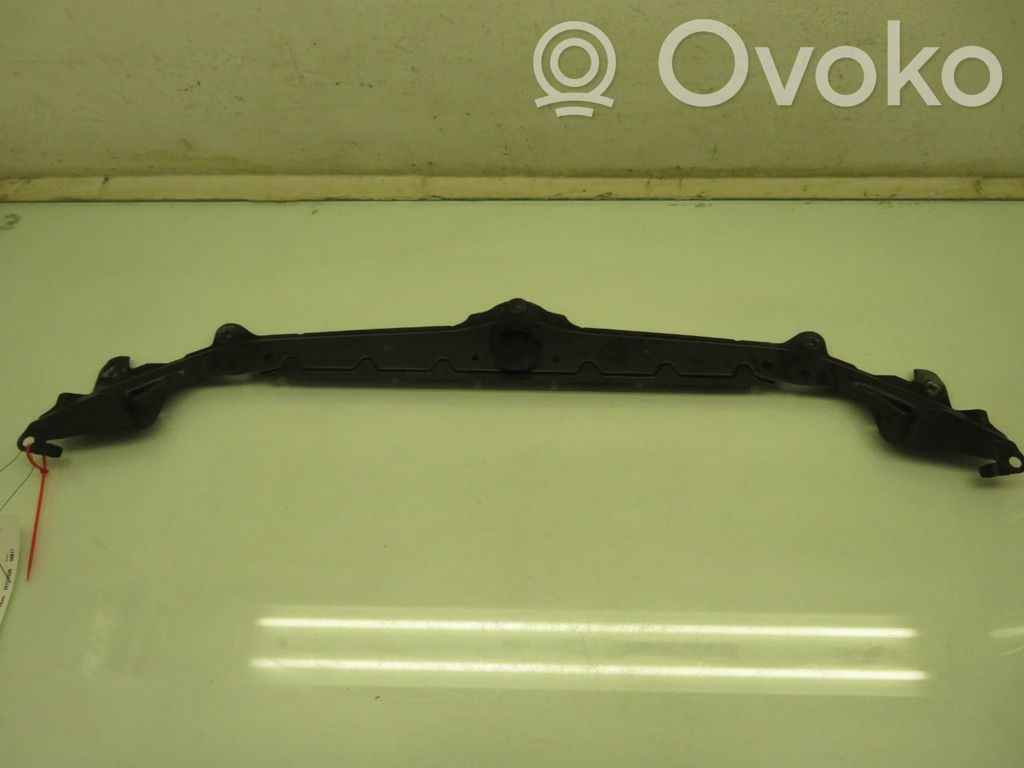 BMW 5 E60 E61 Radiatoru panelis 