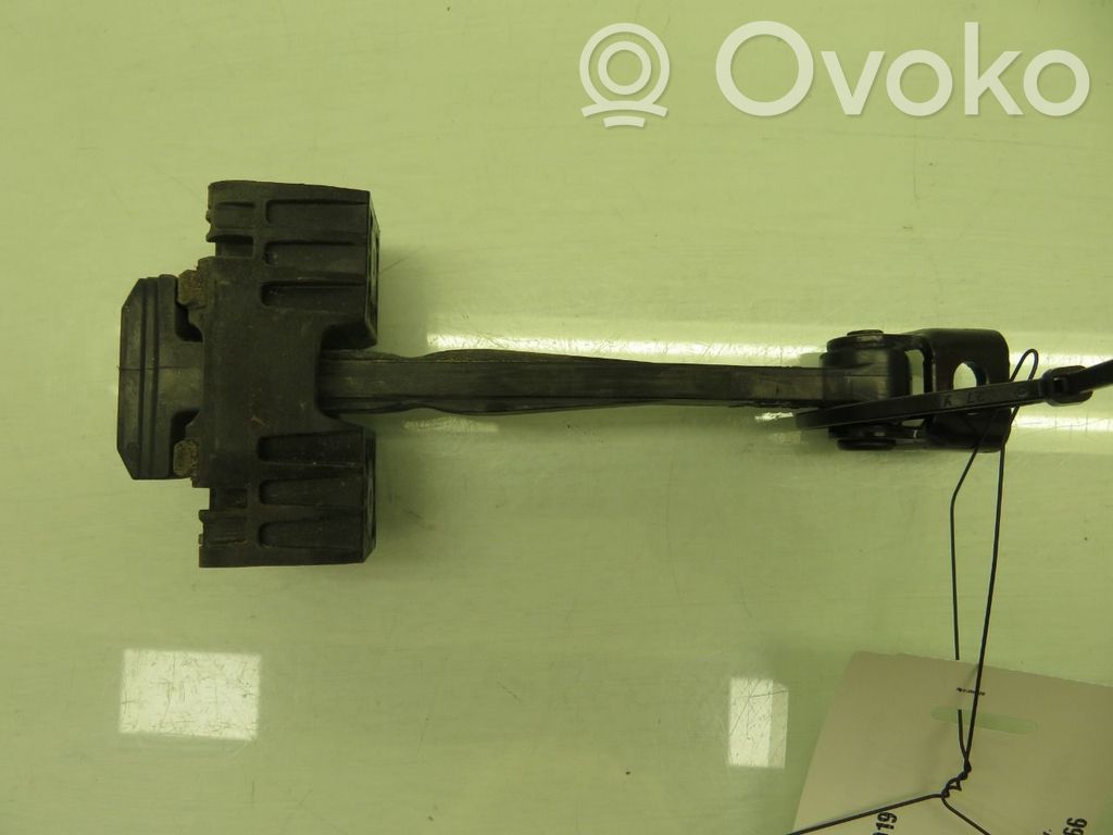 BMW 1 F20 F21 Etuoven pidätin 