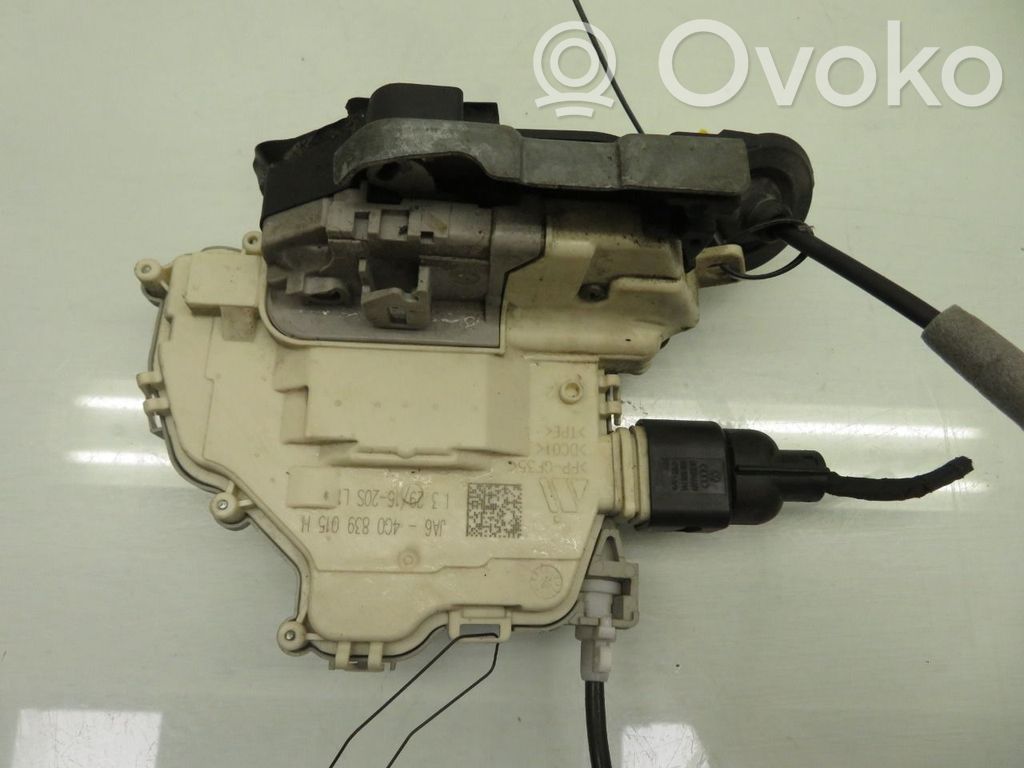 Audi A4 S4 B9 Serratura portiera posteriore 