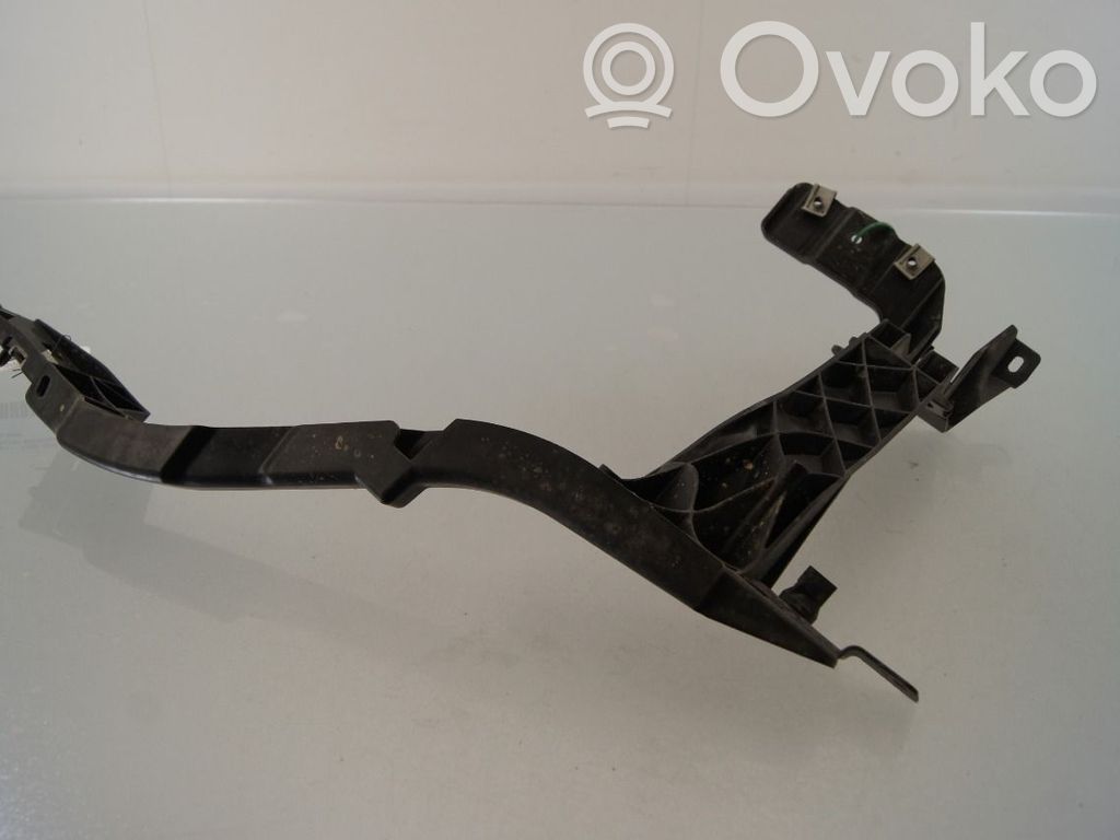 Support phare frontale   J9D3002A56AB,J9D3002A56AA,J9D3002A56AA,4K11503,J9D3002A56AA,J9D3002A56AB