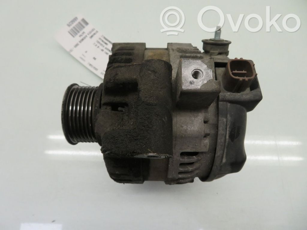 Toyota Avensis T270 Alternador 