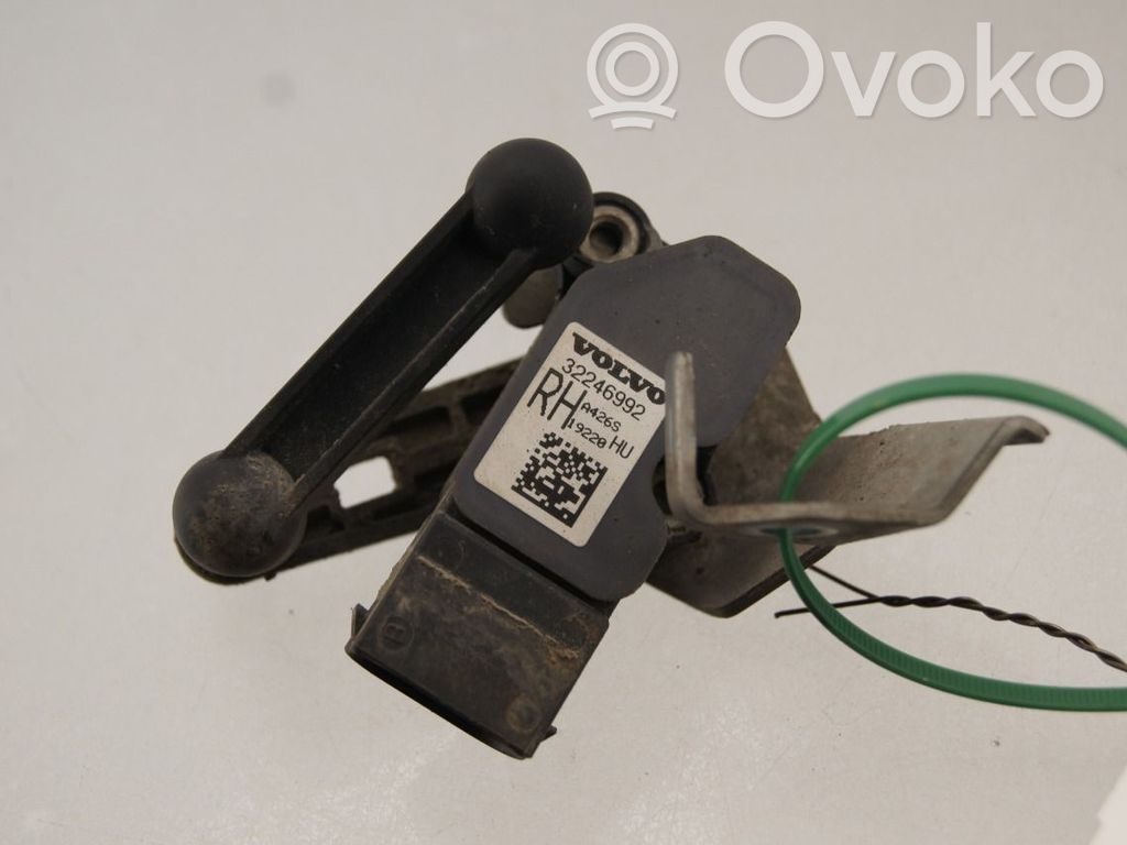 Volvo V60 Senzor înălțime suspensie față pneumatică 
