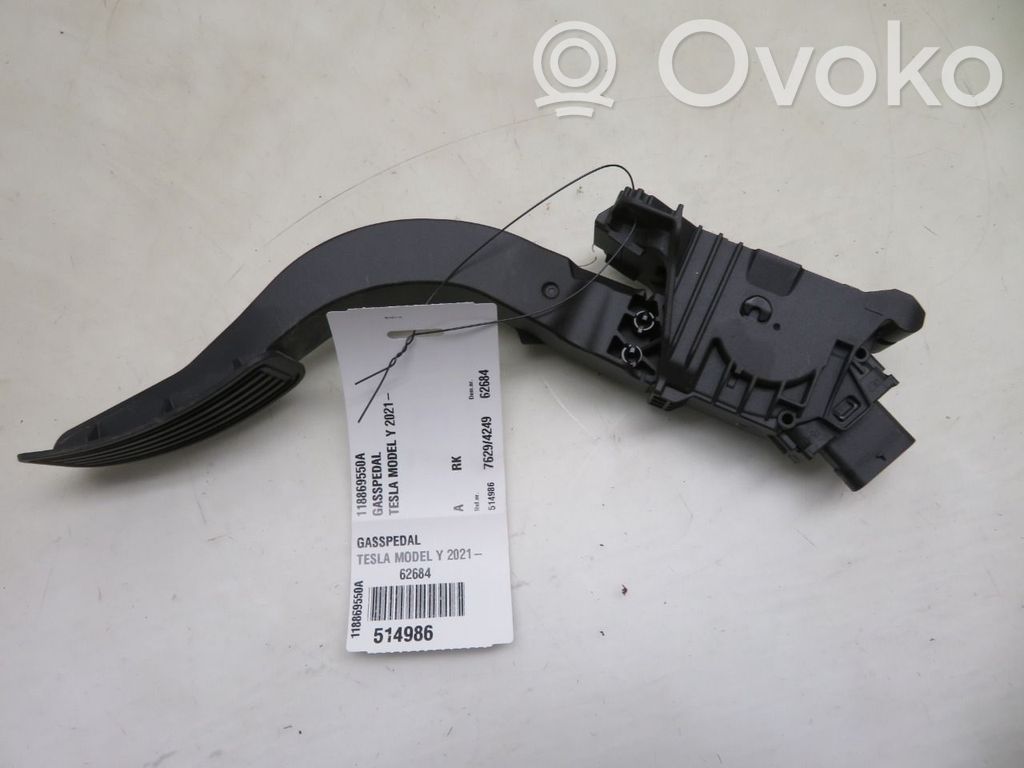 Gaspedal   118869550A,118869550A