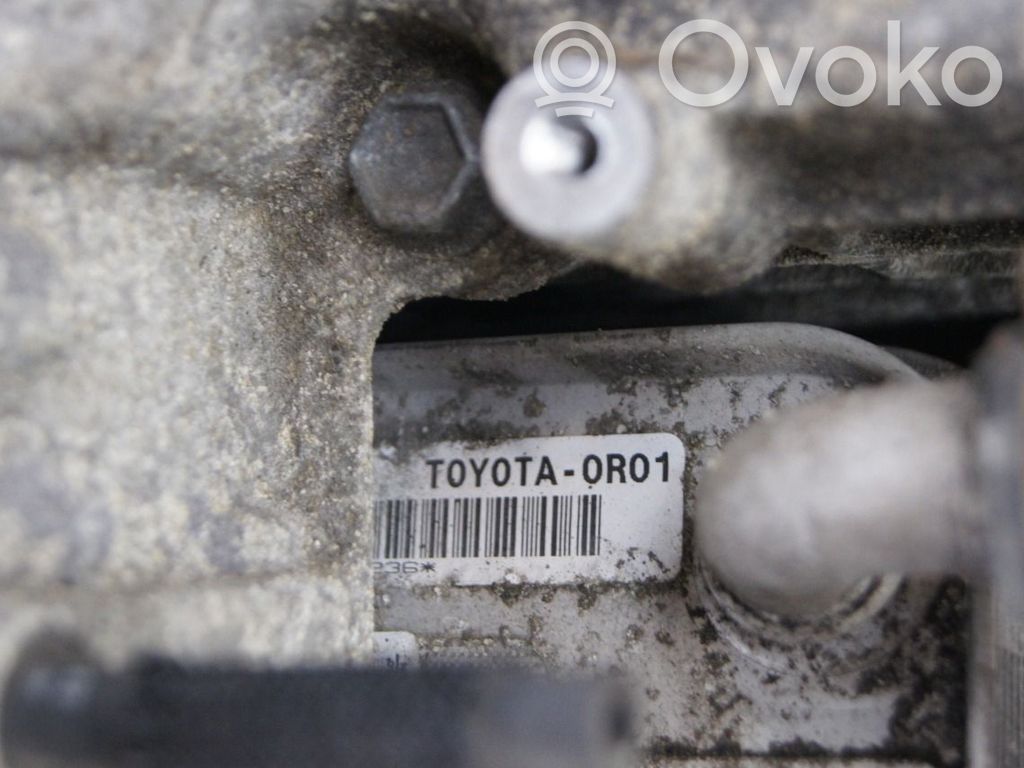 Toyota Avensis T270 Motor 