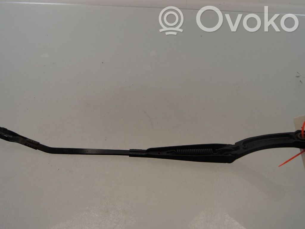 Audi A3 S3 8V Wischerarm vorne