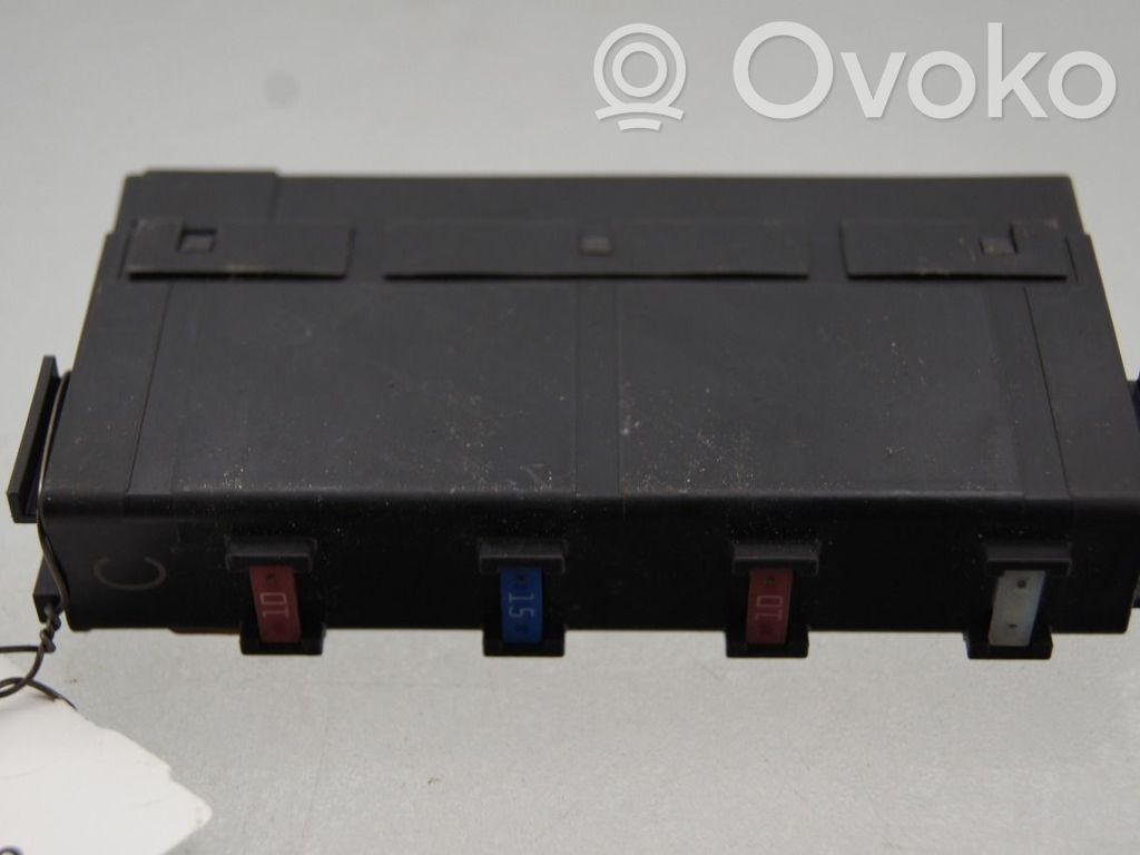 Toyota Auris E180 Altri relè