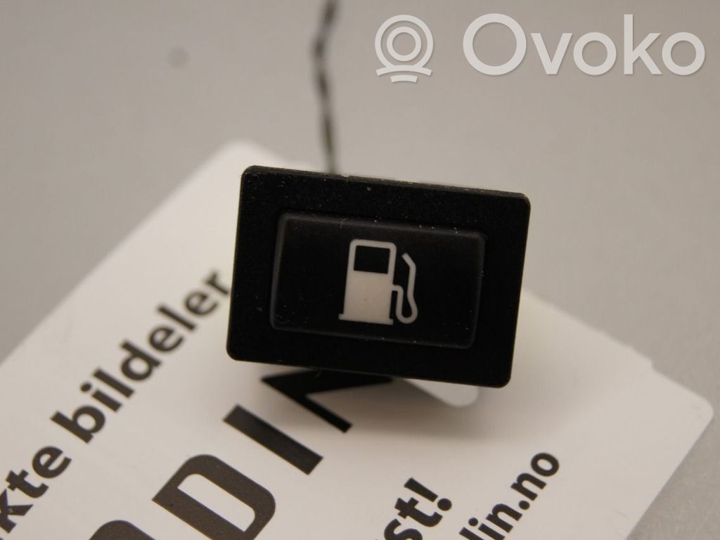 BMW 5 G30 G31 G38 Comutator deschidere clapetă rezervor 