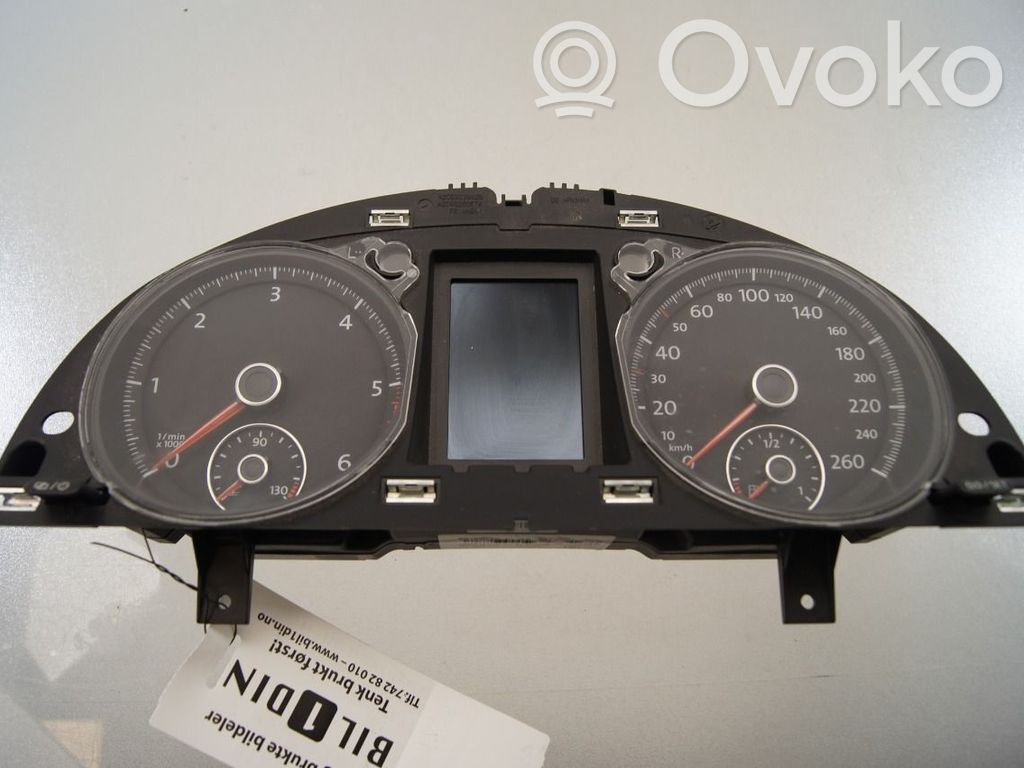 Volkswagen PASSAT B7 Vitezometru (grup de instrumente)