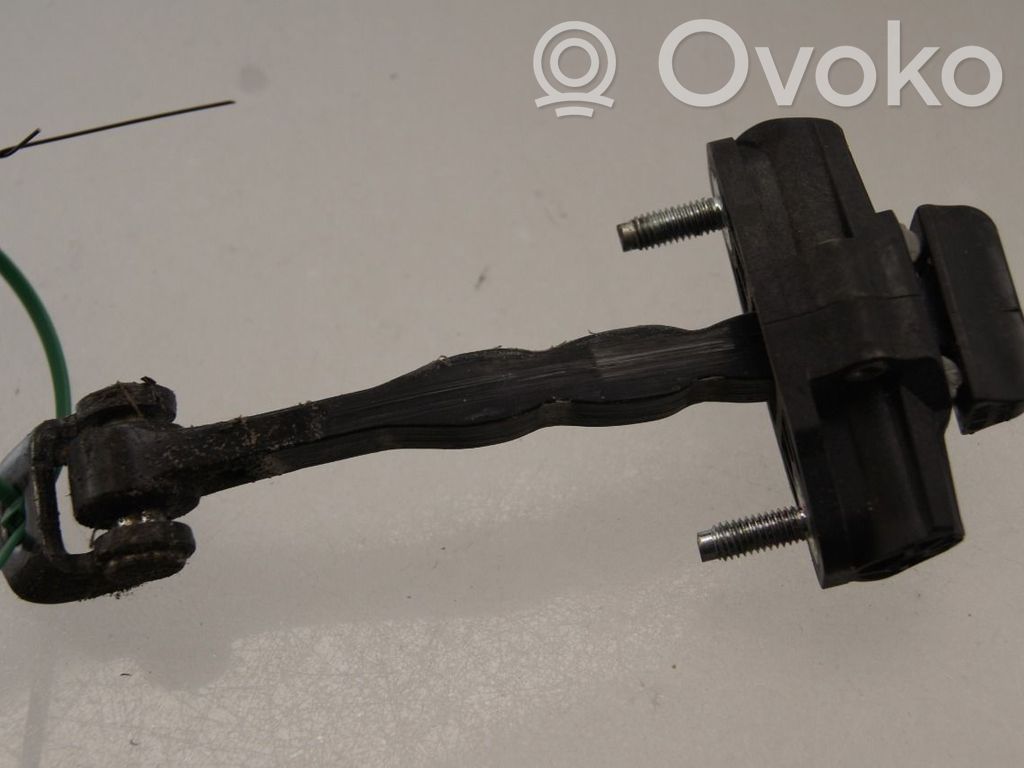 Volvo V40 Etuoven pidätin 