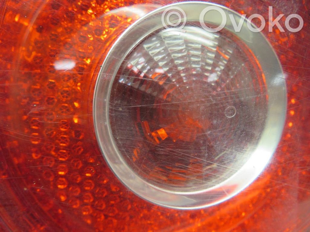 Volkswagen Golf V Luci posteriori