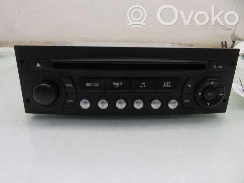 Panel / Radioodtwarzacz CD/DVD/GPS   1614201480,1614201480