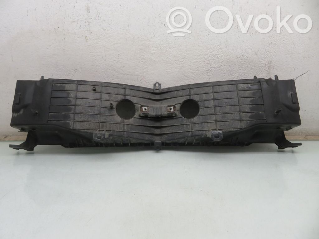 Radiatoru panelis   100725600J,100725600J